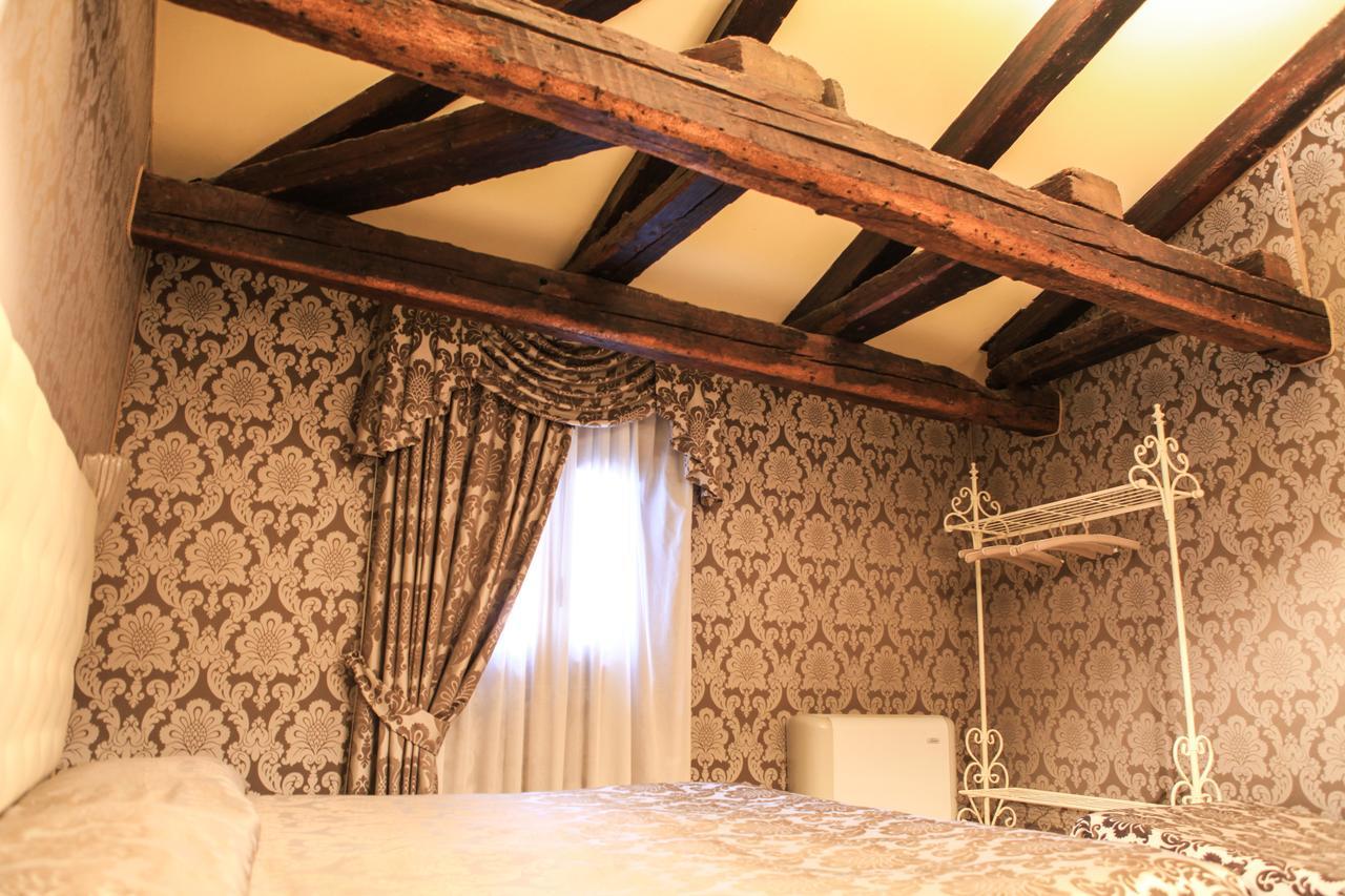 Bridge Hotel