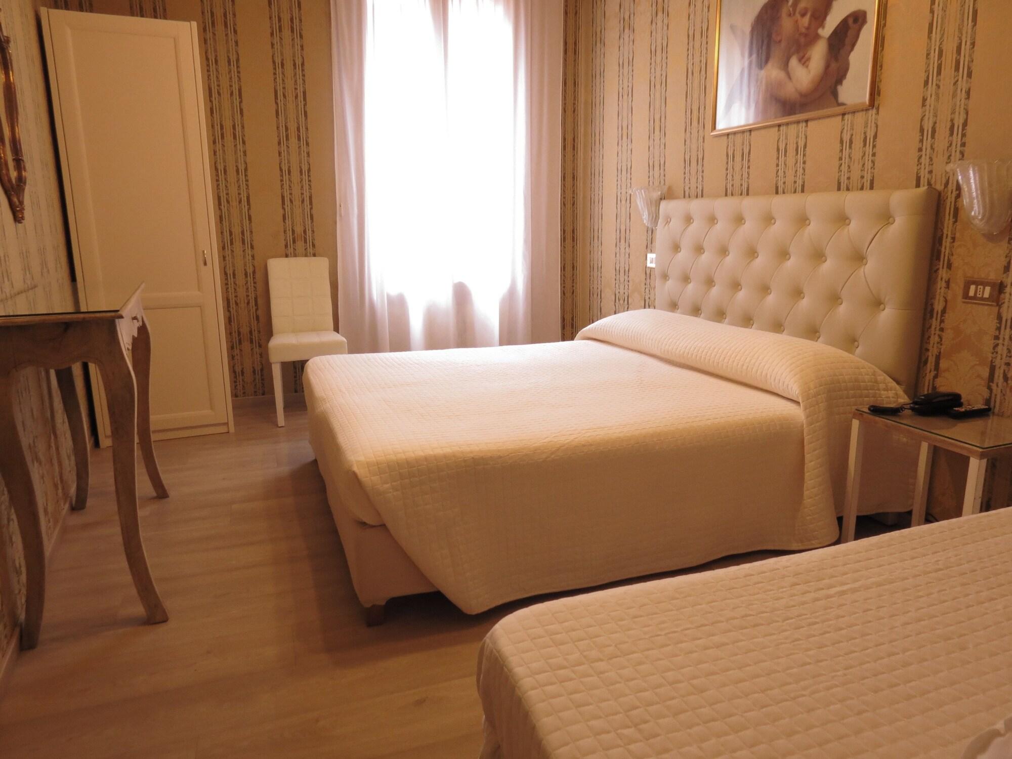 Bridge 3* Venecia