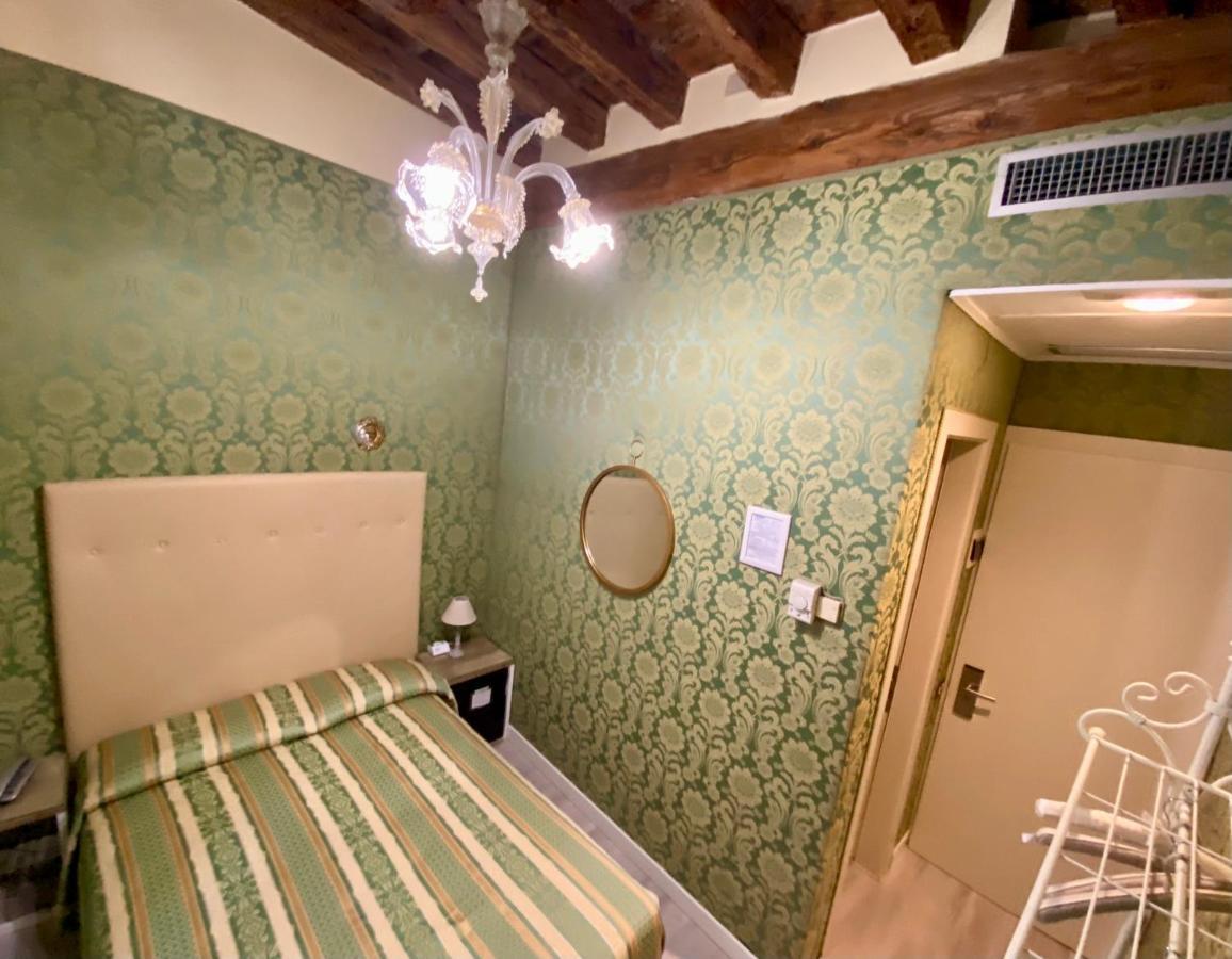 Hotel Bridge Venecia